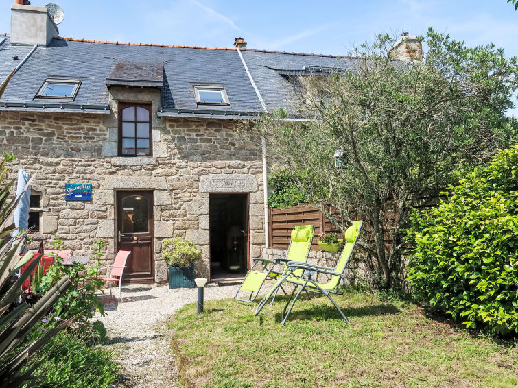 Search and Stay destination Ploemeur, Bretagne - France from AU$ 128. Ty Marieflo
