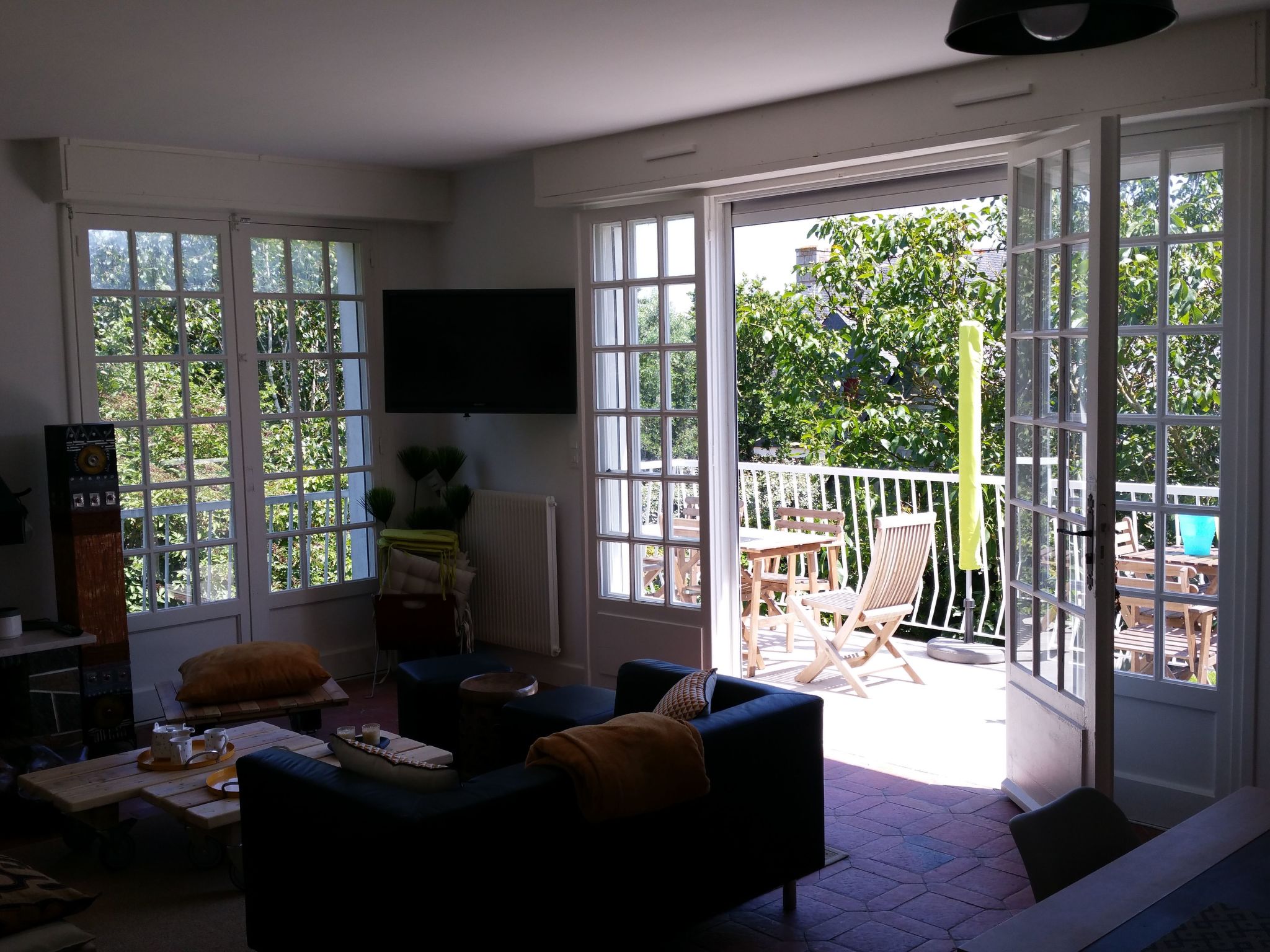 Villa mit Blick auf das Wasser-Dedans