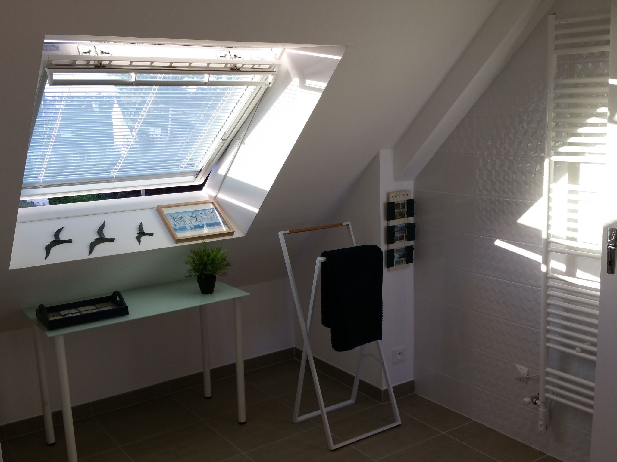 Villa mit Blick auf das Wasser-Dedans