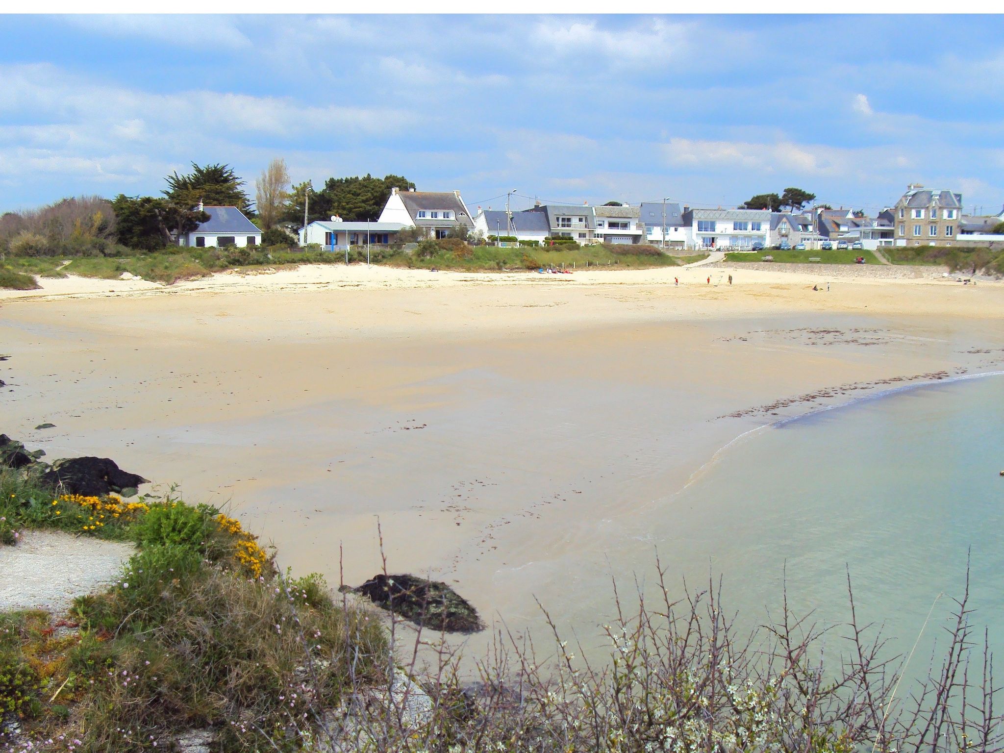 Villa mit Blick auf das Wasser-Dehors