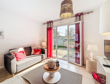 Knusse woning in centrum Erdeven, 4 km van strand en golfbaan - thumbnail 1