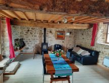 Historisch vissershuis in Erdeven, 800m van zee met tuin & open haard - thumbnail 2
