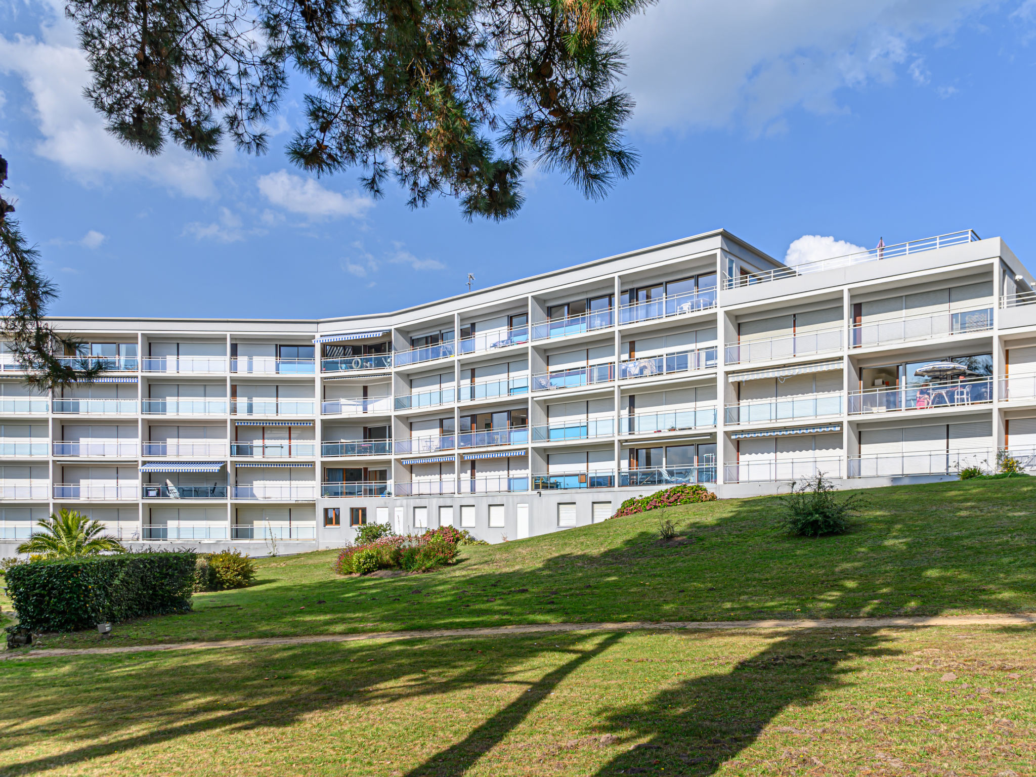 Photo of Men Er Bellec