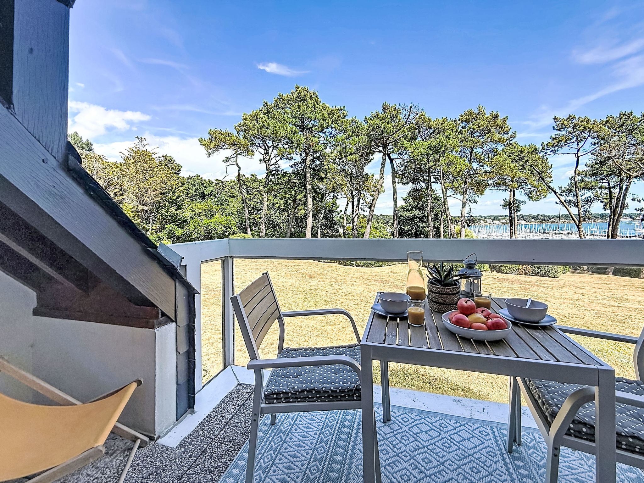 Les Terrasses du Port - Buiten