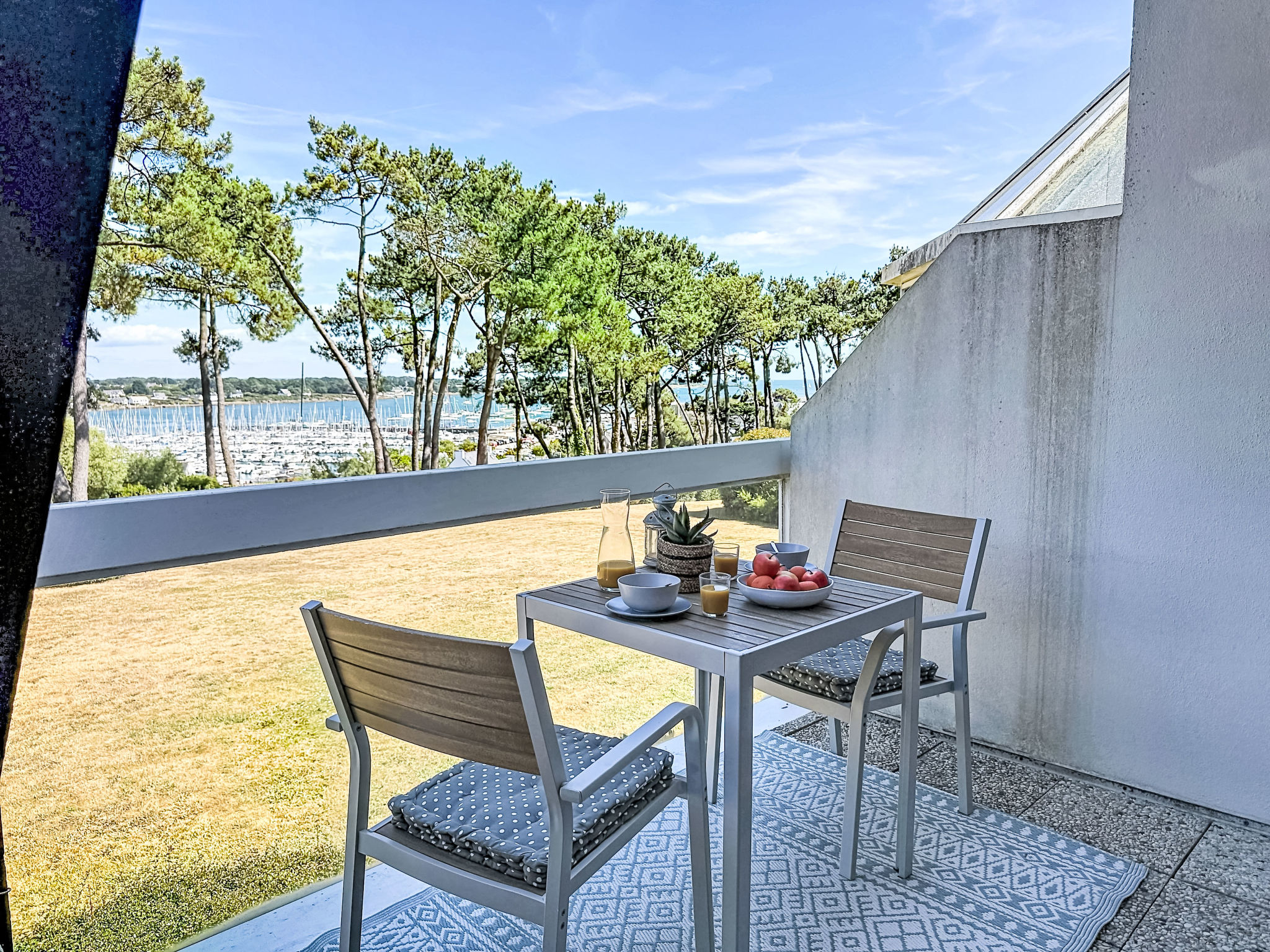 Les Terrasses du Port - Buiten
