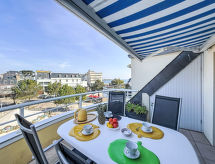 Appartement Le Hoche: direct aan zee in bruisend Quiberon - thumbnail 1