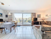 Appartement Le Hoche: direct aan zee in bruisend Quiberon - thumbnail 3