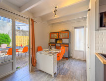 Op 500 m van zee: sfeervol vakantiehuis Maison Des Lilas in Quiberon - thumbnail 1