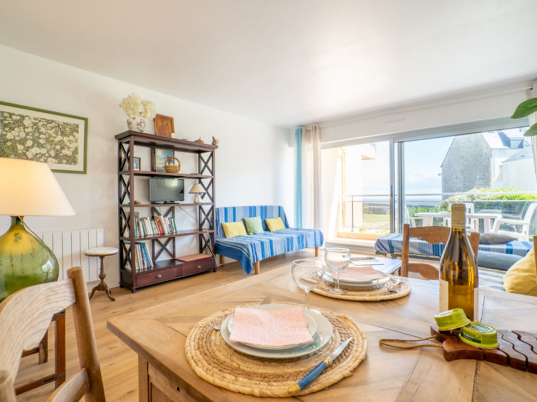 Search and Stay destination Quiberon, Bretagne - France from AU$ 139. Les Terrasses Port Maria