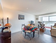 Appartement Port Maria, 100m van Grande Plage met zeezicht - thumbnail 2
