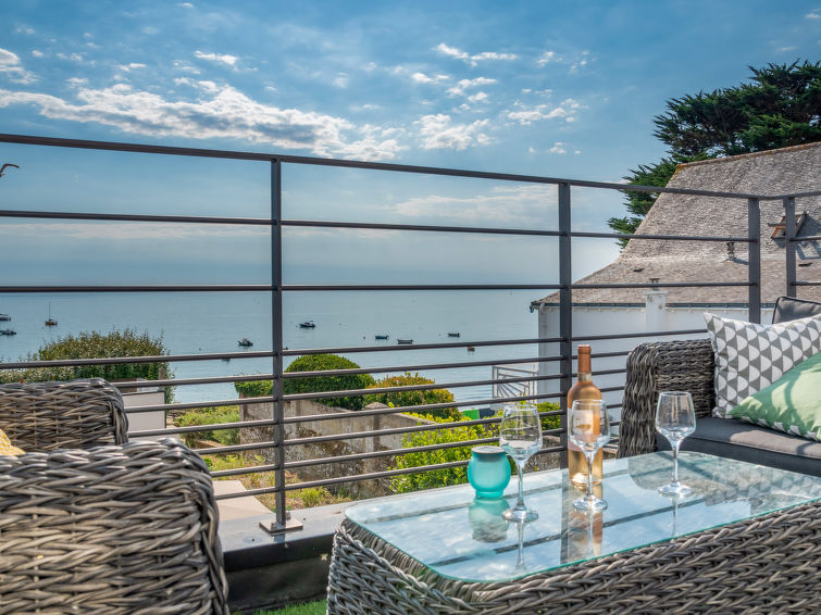 Search and Stay destination Saint-Pierre-Quiberon, Bretagne - France from AU$ 531. Villa Kerhostin