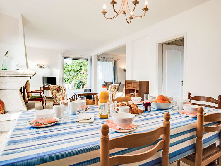 Дом Fort Penthièvre