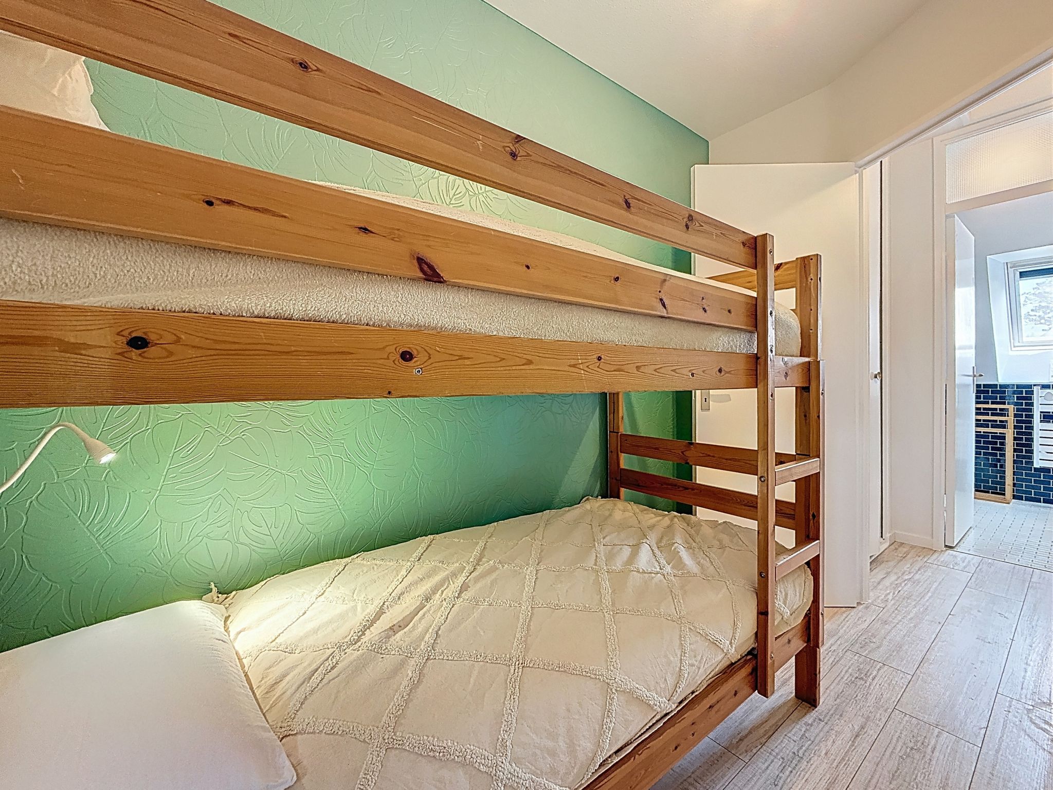 Photo of Village de Légenèse