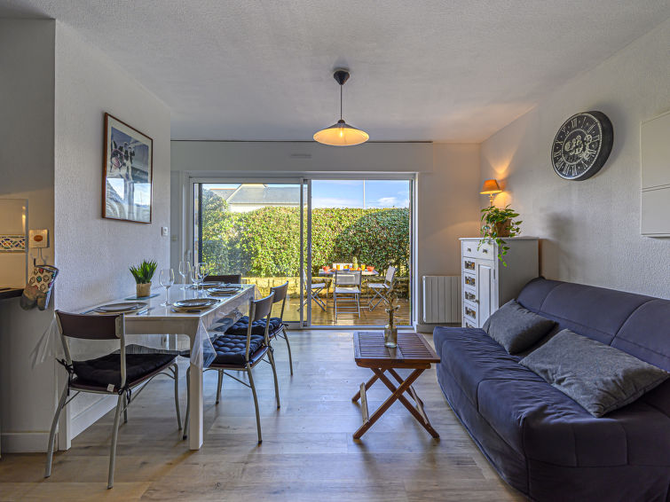 Search and Stay destination Carnac, Bretagne - France from AU$ 168. Océania II