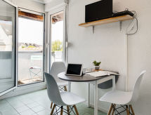 Studio aan zee in Carnac, 150m van Grande Plage - thumbnail 1