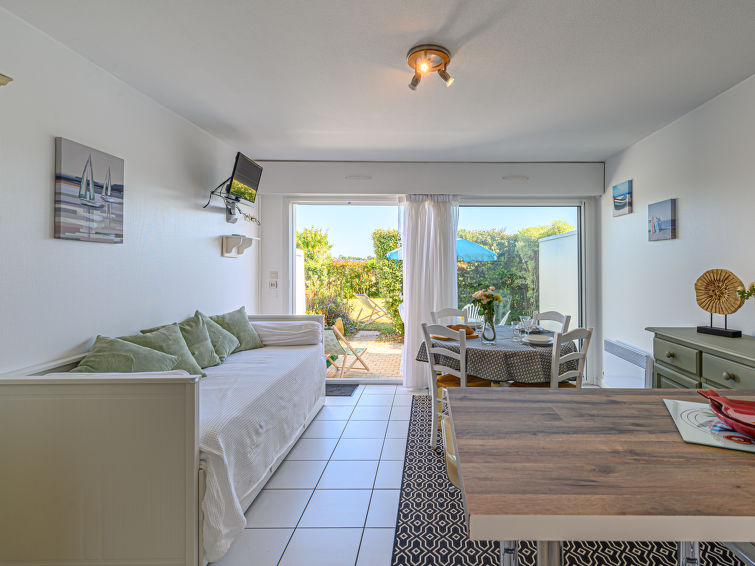 Search and Stay destination Carnac, Bretagne - France from AU$ 159. Les Eiders