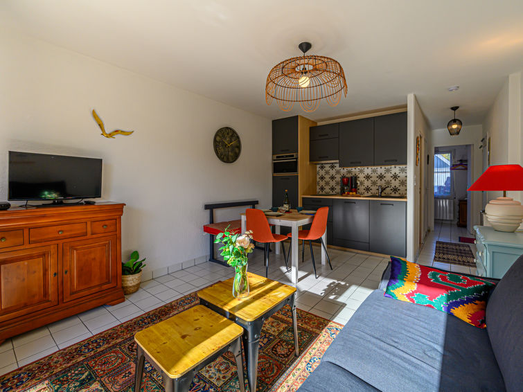 Search and Stay destination Carnac, Bretagne - France from AU$ 176. Salicornia