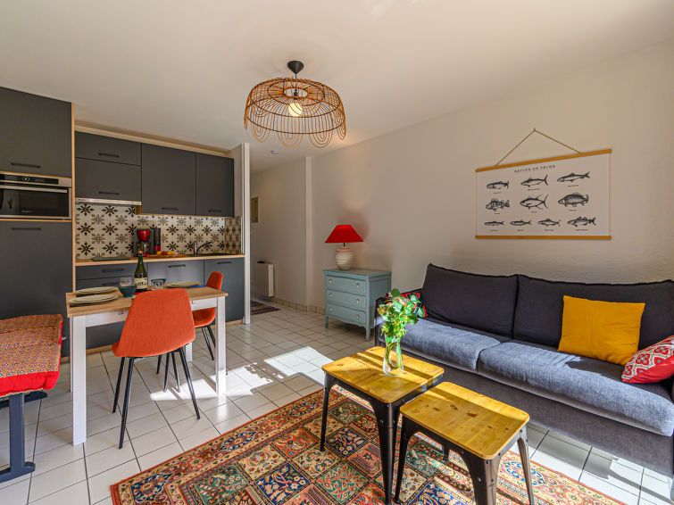 Search and Stay destination Carnac, Bretagne - France from AU$ 176. Salicornia