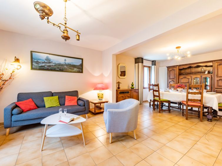 Search and Stay destination Carnac, Bretagne - France from AU$ 274. Coët A Tous