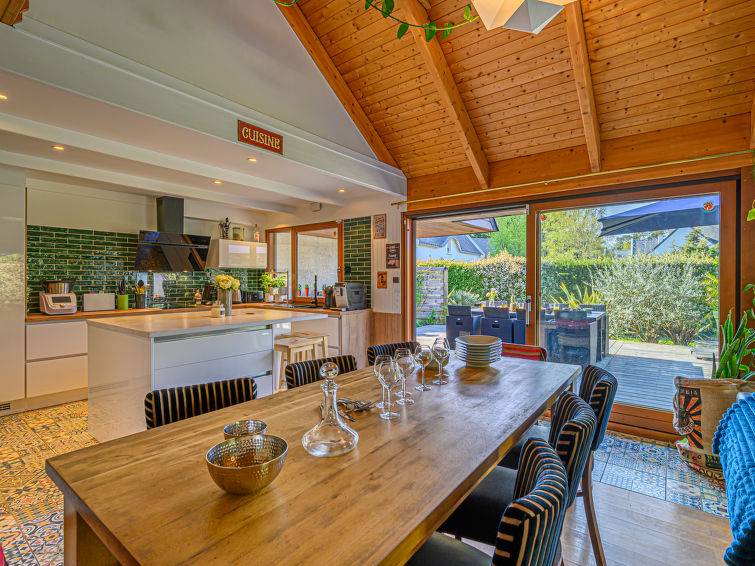 Search and Stay destination Carnac, Bretagne - France from AU$ 759. Blue Moustoir