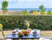 Les Horizons: Strak appartement aan zee in Carnac met zuidterras - thumbnail 1