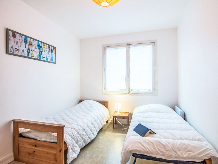 Search and Stay destination Carnac, Bretagne - France from AU$ 175. Baie de Beaumer