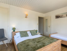 Vakantiehuis Les Ondes: direct aan zee in Carnac, 50m van het strand - thumbnail 4