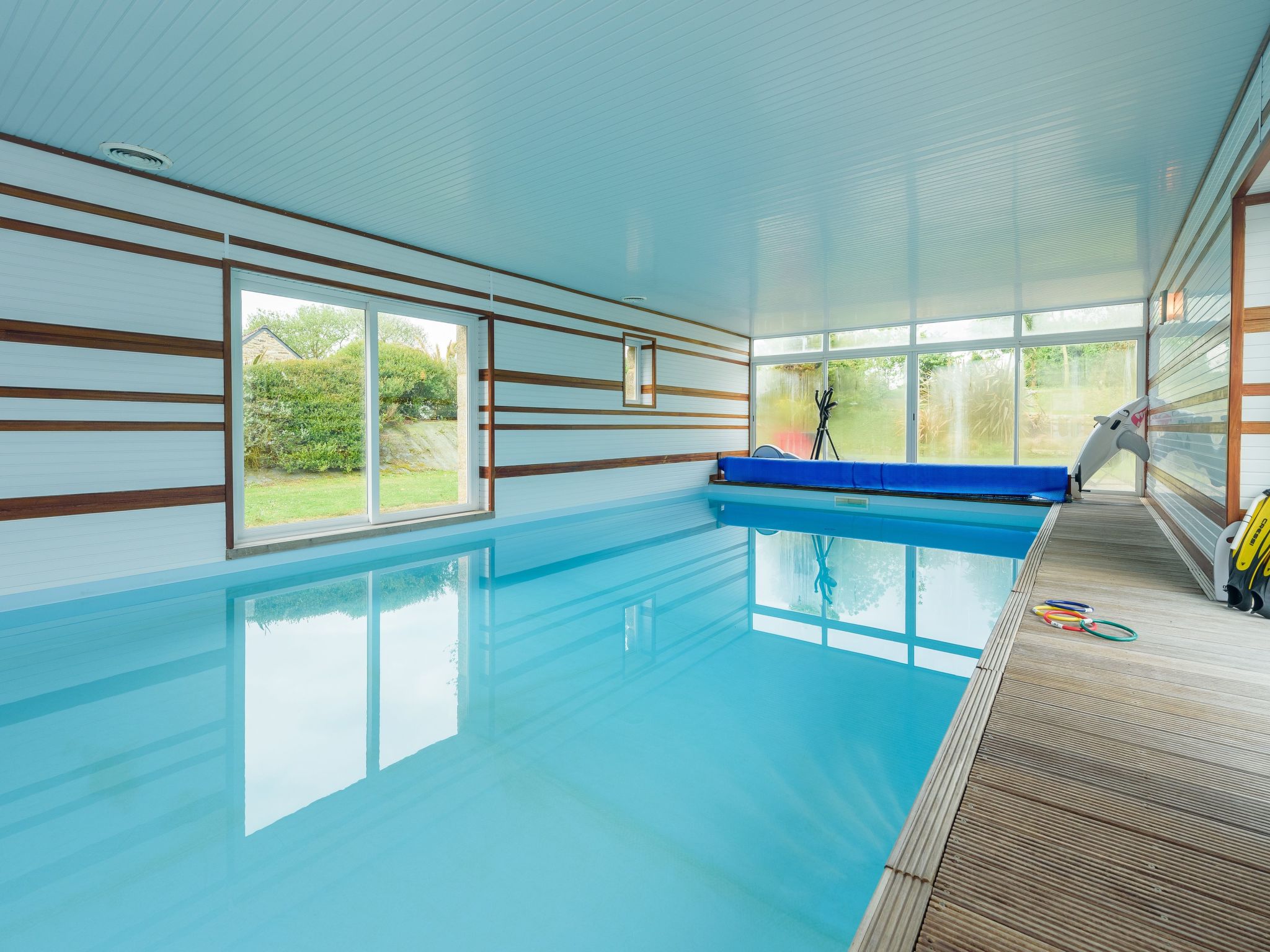 Villa Beheizter Innenpool 30-Binnen