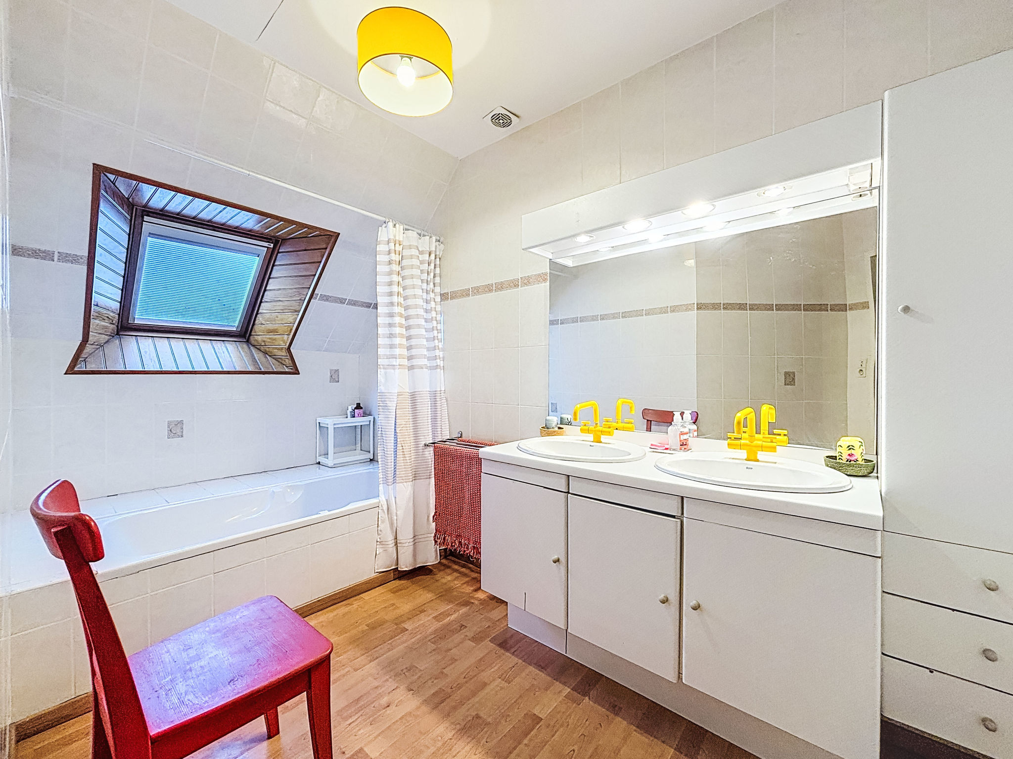 Maison du Paradis-Binnen