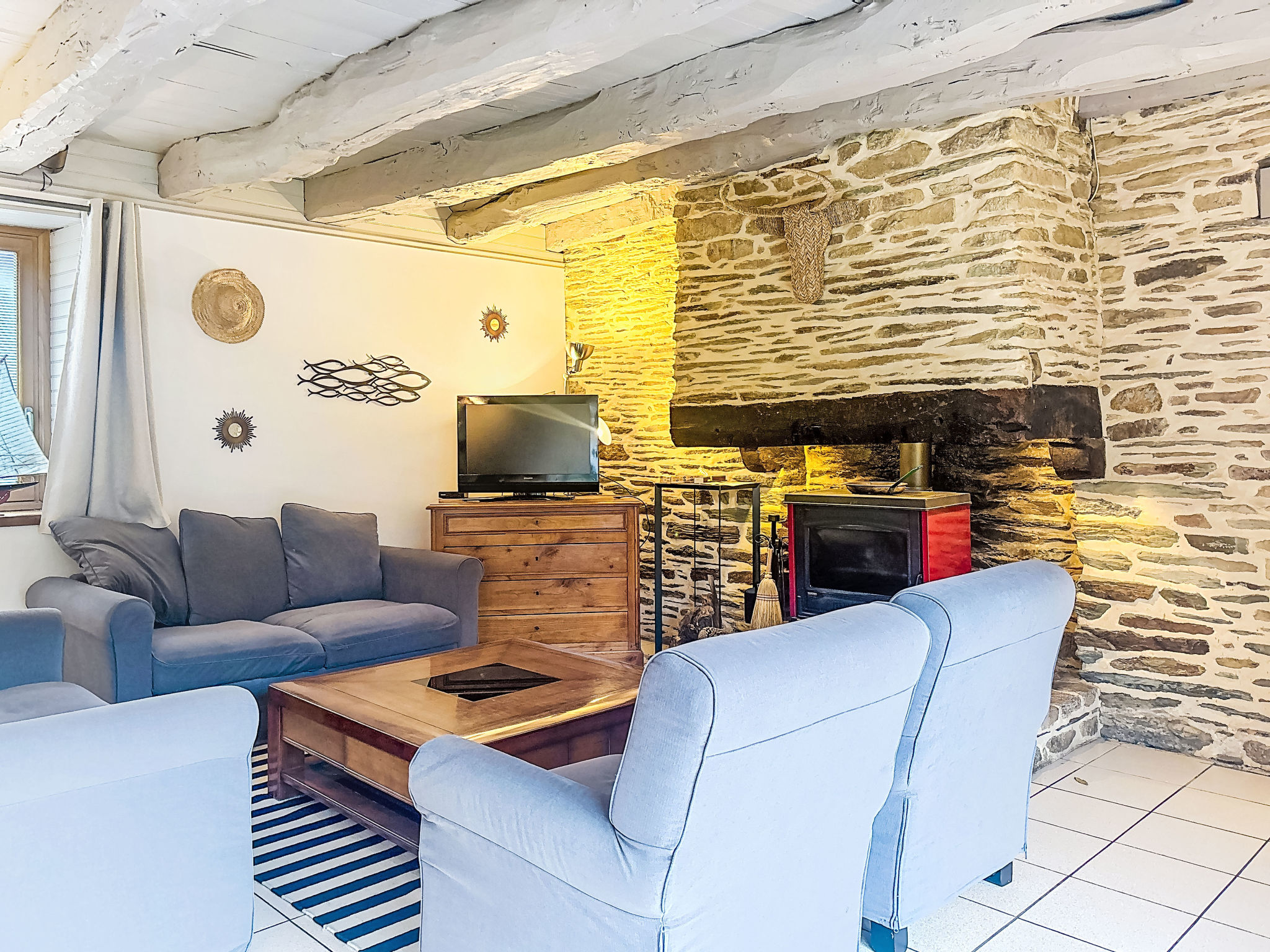 Maison du Paradis-Binnen