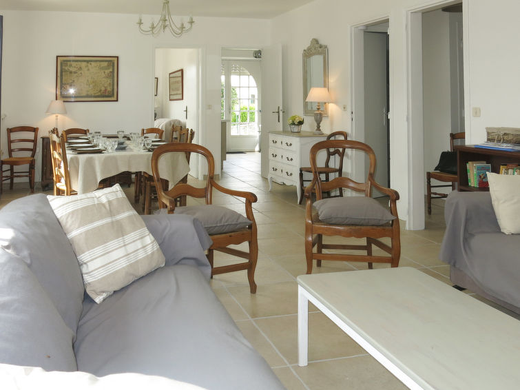Search and Stay destination Saint-Gildas-de-Rhuys, Bretagne - France from AU$ 288. Pen Er Guer