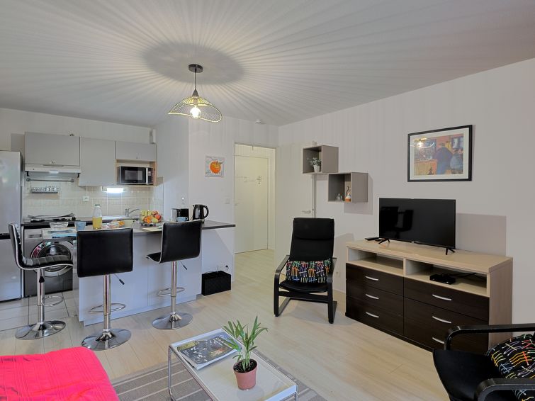Search and Stay destination Vannes, Bretagne - France from AU$ 138. L'Amirauté