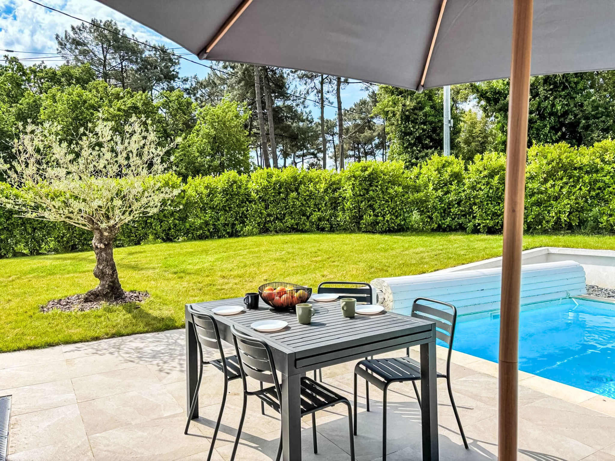 Photo of La Tour Bourgerel avec piscine