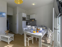 Apartment Château De Kergonano,