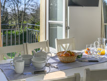 Apartment Château De Kergonano,