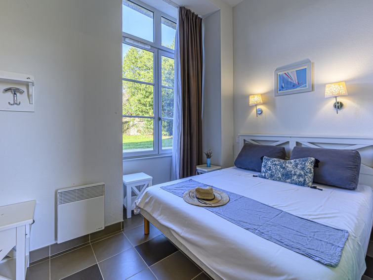 Apartment Château De Kergonano