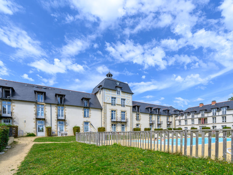 Apartment Château De Kergonano