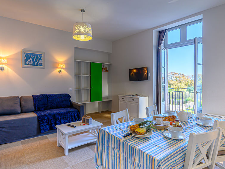 Search and Stay destination Baden, Bretagne - France from AU$ 185. Le Château de Kergonano