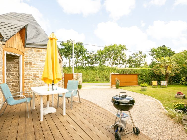 Search and Stay destination Guissény, Bretagne - France from AU$ 113. Les Bambous