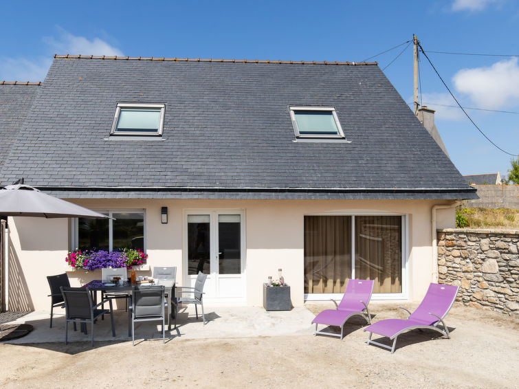 Aan zee: Comfortabel vakantiehuis La Roselière in Guissény in Guissény