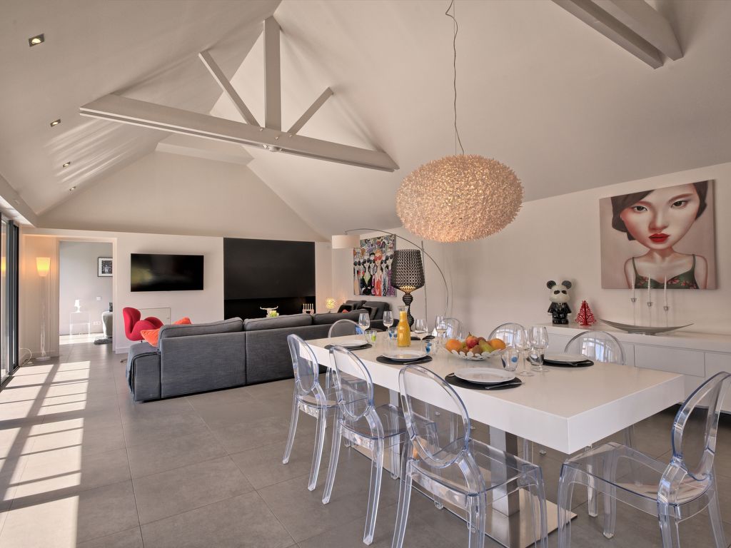 Villa Noalou — Living Room