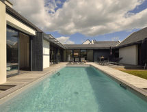 Lomatalo Villa Noalou