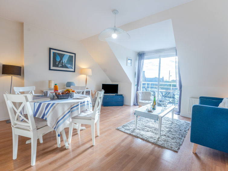Search and Stay destination Pléneuf-Val-André, Bretagne - France from AU$ 129. Marjolaine