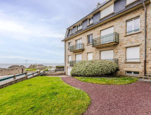 Licht appartement op 50 meter van zee in Saint Lunaire - thumbnail 5