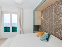 Licht appartement op 50 meter van zee in Saint Lunaire - thumbnail 4