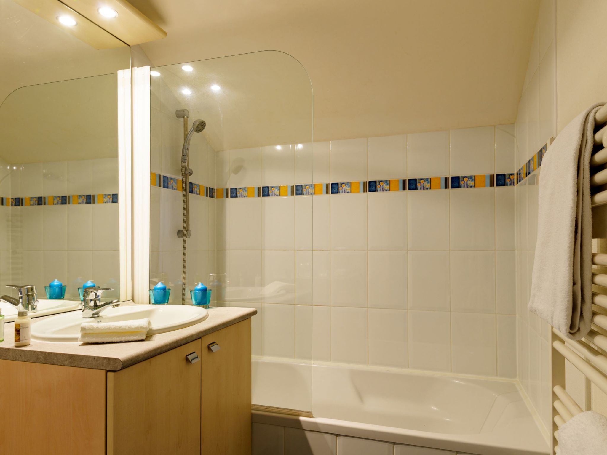 Les Roches Douvres 24-Binnen