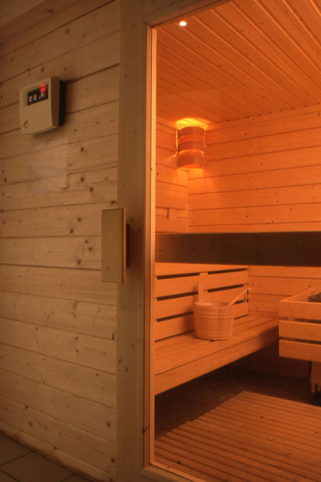 Les Roches Douvres 36X-Binnen