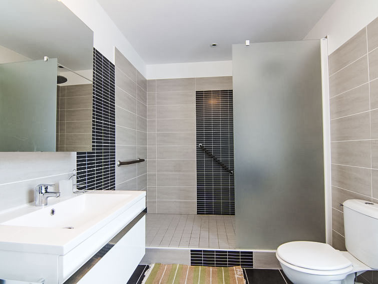 Search and Stay, undefined in undefined. Gallery position 4