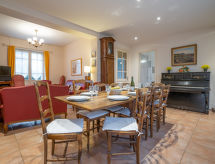 Ruime vakantiewoning voor 10 personen nabij strand Saint-Malo - thumbnail 1