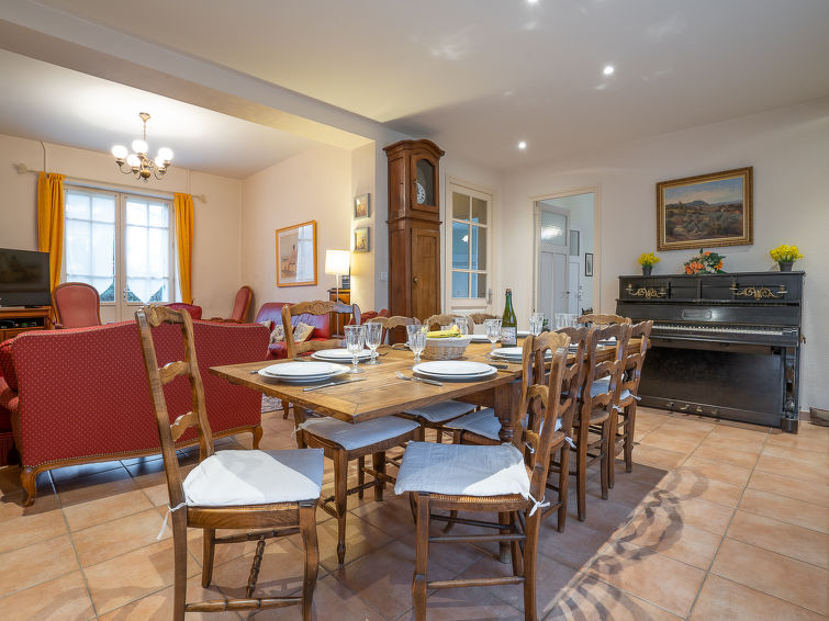 Search and Stay destination Saint-Malo, Bretagne - France from AU$ 470. Ker Maria